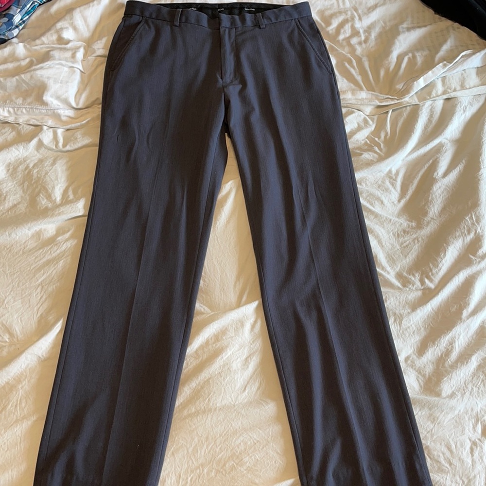 Men’s gray slacks. Lightly worn!